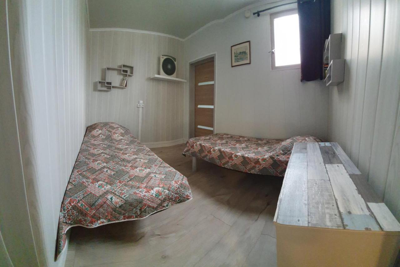 Clematisso Hostel Lucciana  Ngoại thất bức ảnh